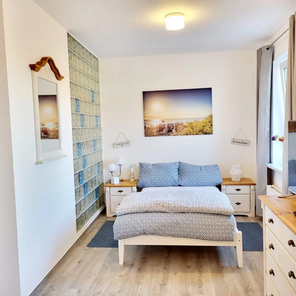 Schlafbereich der Ferienwohnung, Bett mit 1,20m