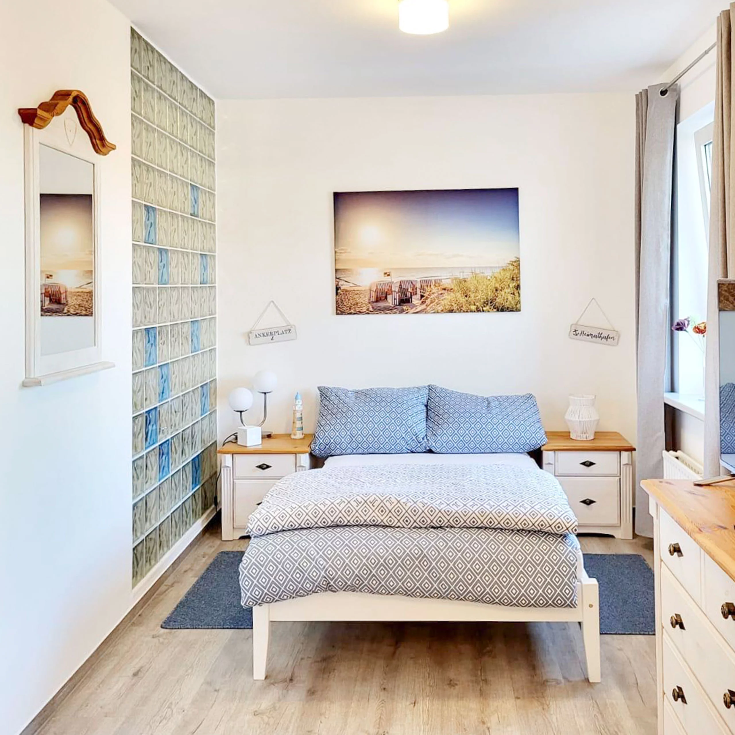 Schlafbereich der Ferienwohnung, Bett mit 1,20m